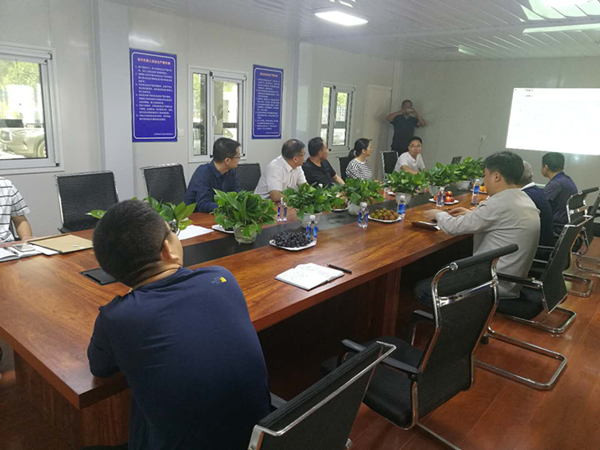 完美官方网站-完美wanmei(中国)领导现场调研丽水路道路工程